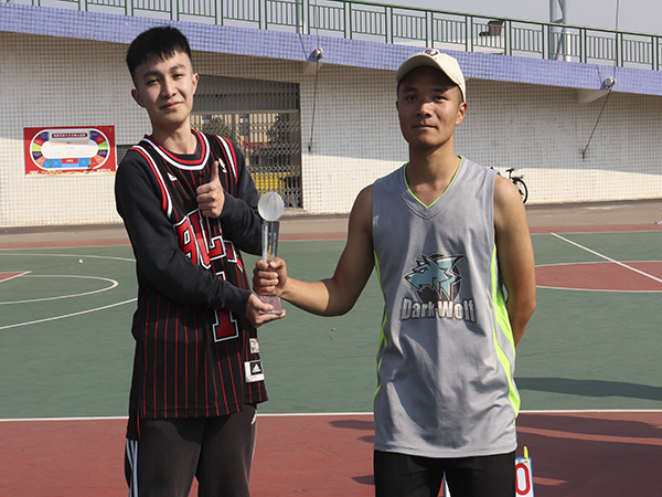 f9ccbf6a64d24ba9bd9ec548658ba856.jpg 03.jpg