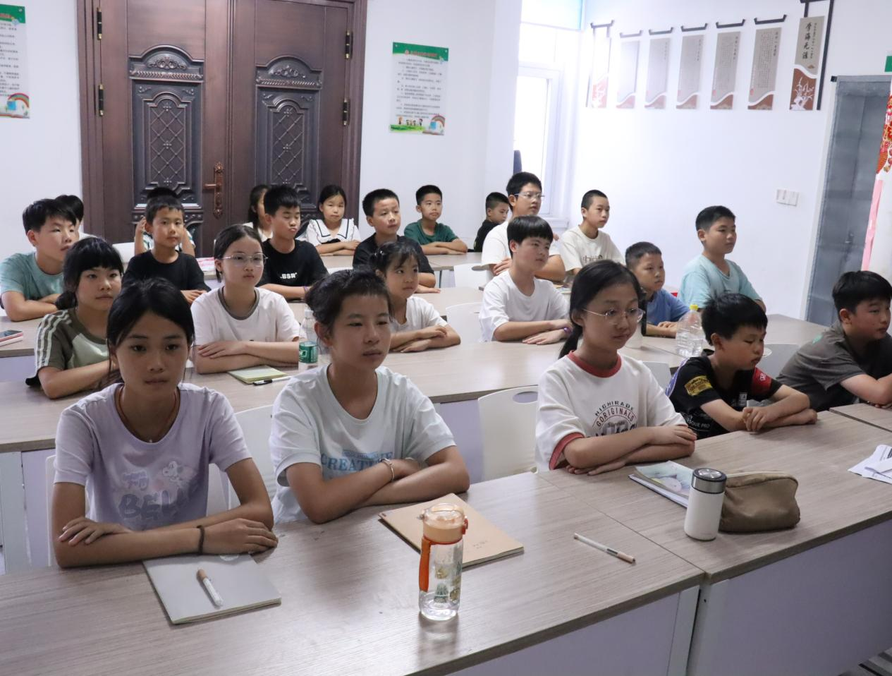 8fd92bd5c0474125b640575b8b28db33.png 8fd92bd5c0474125b640575b8b28db33.png